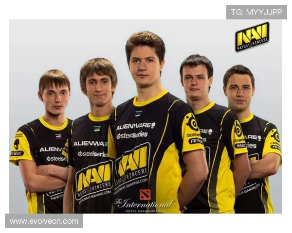 JDG战队在DOTA2比赛中的进攻策略分析与得失总结